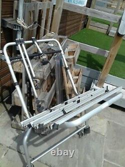 Genuine VW bicycle rack, can hold 3 bikes