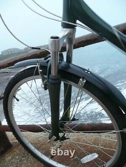 Giant Sedona DX Comfort Cycle Medium 18 (5'7-5'10) with Bamboo wood rear rack