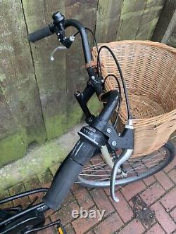 Ladies Btwin Bicycle With Basket And Rear Rack