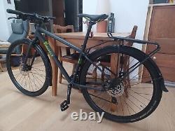 Pinnacle Lithium 3 small hybrid bike black excellent get it for Christmas