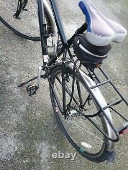 Raleigh Pioneer 2 Mens Hybrid Bike inc rear rack, mudguards, bottle cage & bag