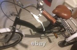 Teen / adult unisex trike / tricycle. Single speed. Ideal for seniors. Excellent